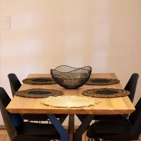 Confort 110 M² Cleanncosy Hypercentre דירה